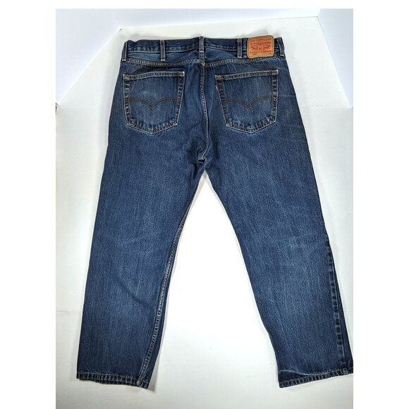 Levis 505 Jeans Mens 40W x 30L 5 Pocket Medium Wash Blue Pre-owned Nice! - Picture 2 of 5